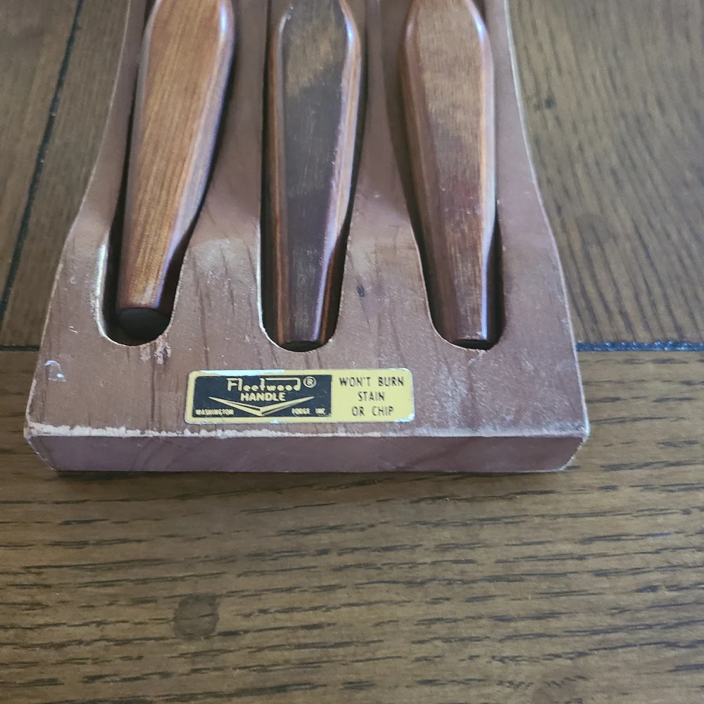 Mid Century Washington Forge town& country wood handle carving set